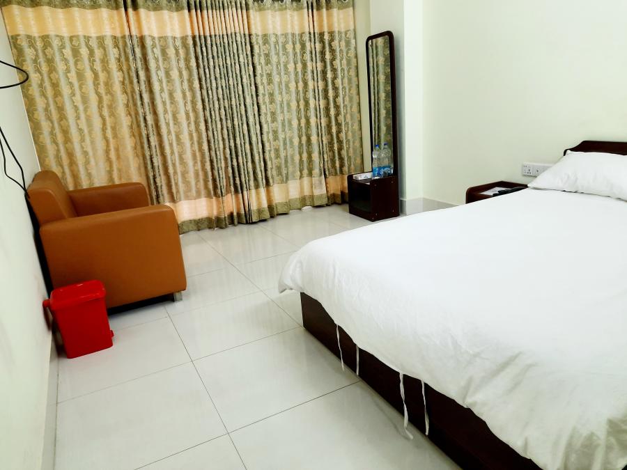 Deluxe Couple Non AC