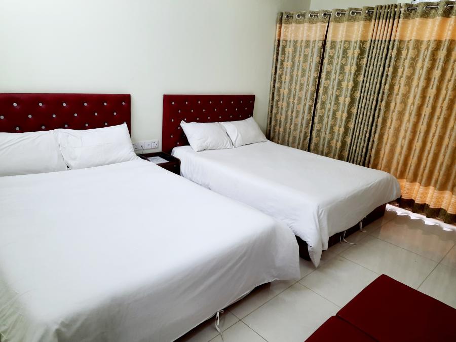 Deluxe Double Bed AC